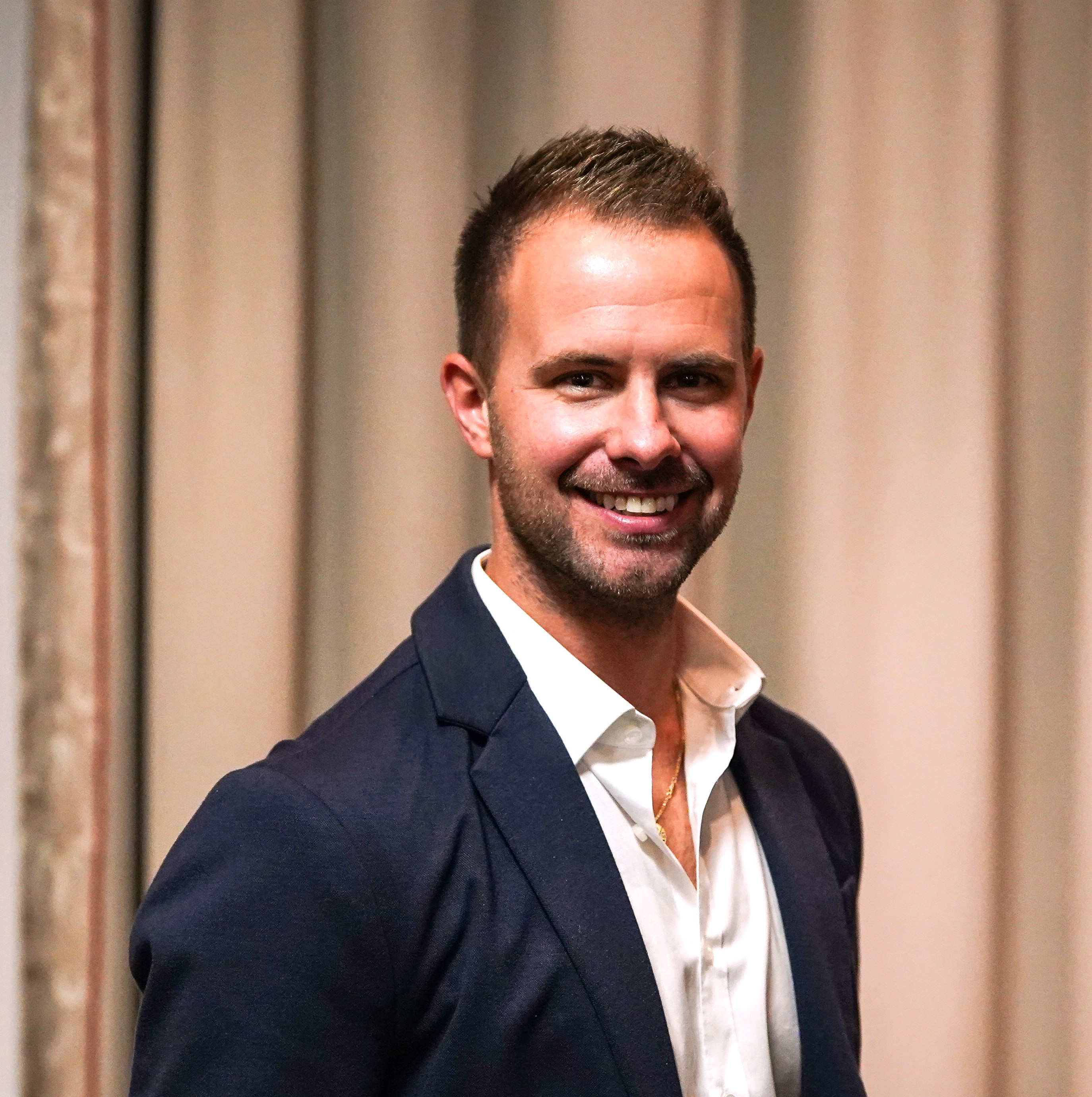 Head Coach Hechenberger