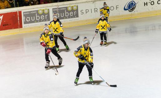 Penguins-Kids beim Tag des Nachwuchses!